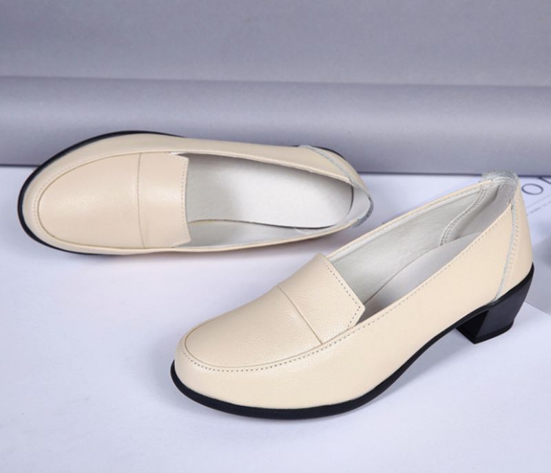 Estigia Pumps - Wit