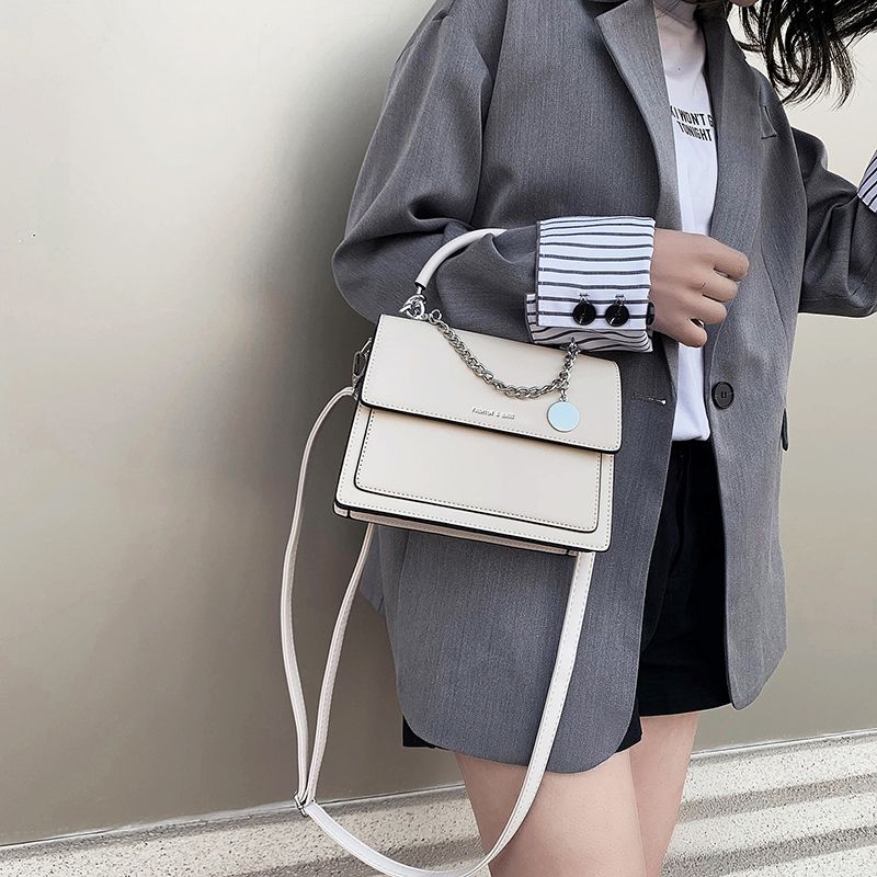 Estrella Dames Kleine Tas Met Korte Handvatten - Beige