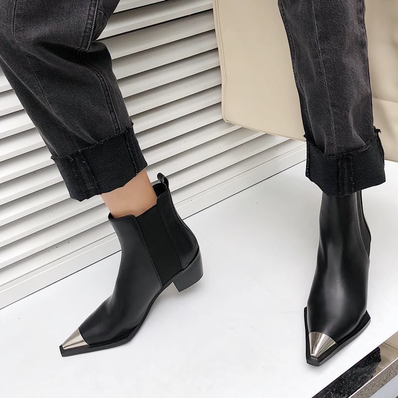 Ferrez Dames Metal Pointed Toe Ankle Boots - Zwart Zonder bont