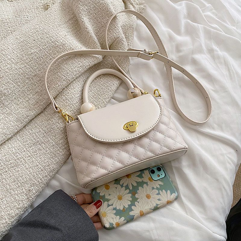 Fitty Dames Gewatteerde Leren Handtas - Zwart