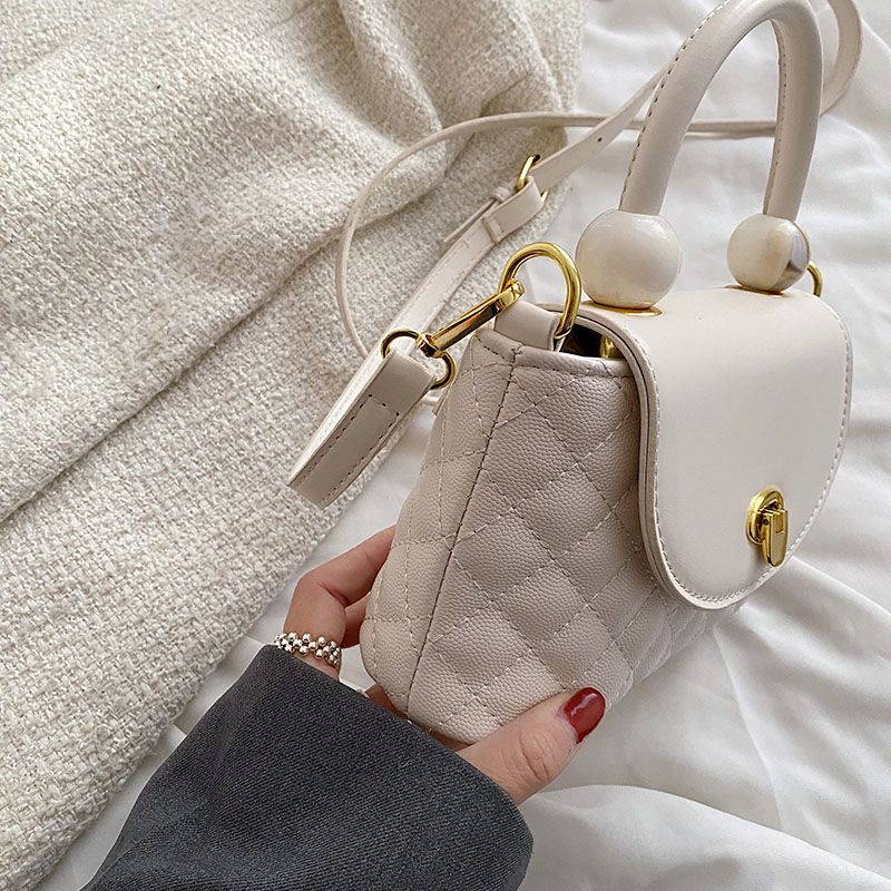 Fitty Dames Gewatteerde Leren Handtas - Zwart