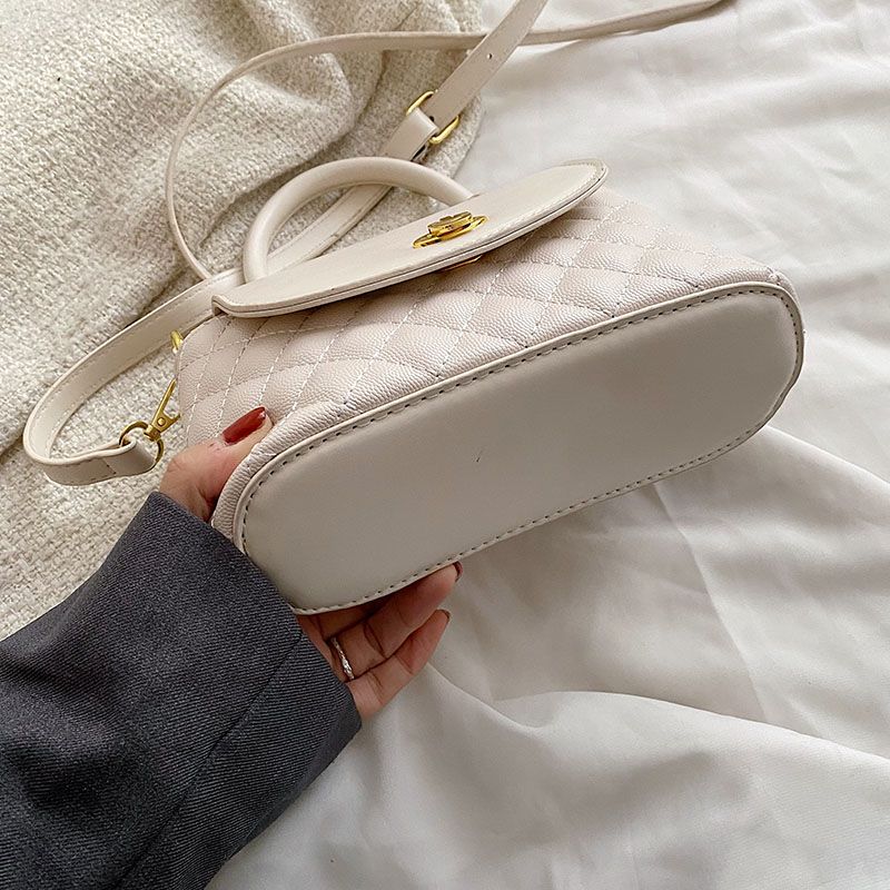 Fitty Dames Gewatteerde Leren Handtas - Zwart