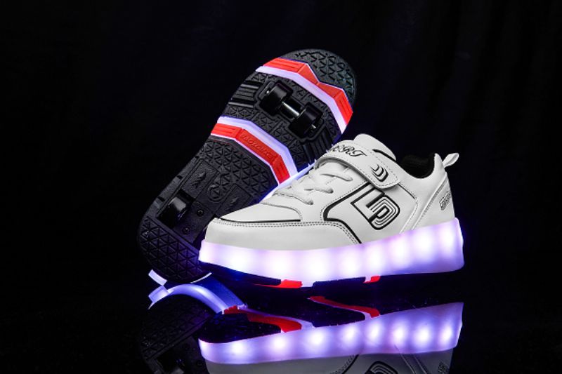 Gezzy Unisex Kinder Roller Sneakers - Roze