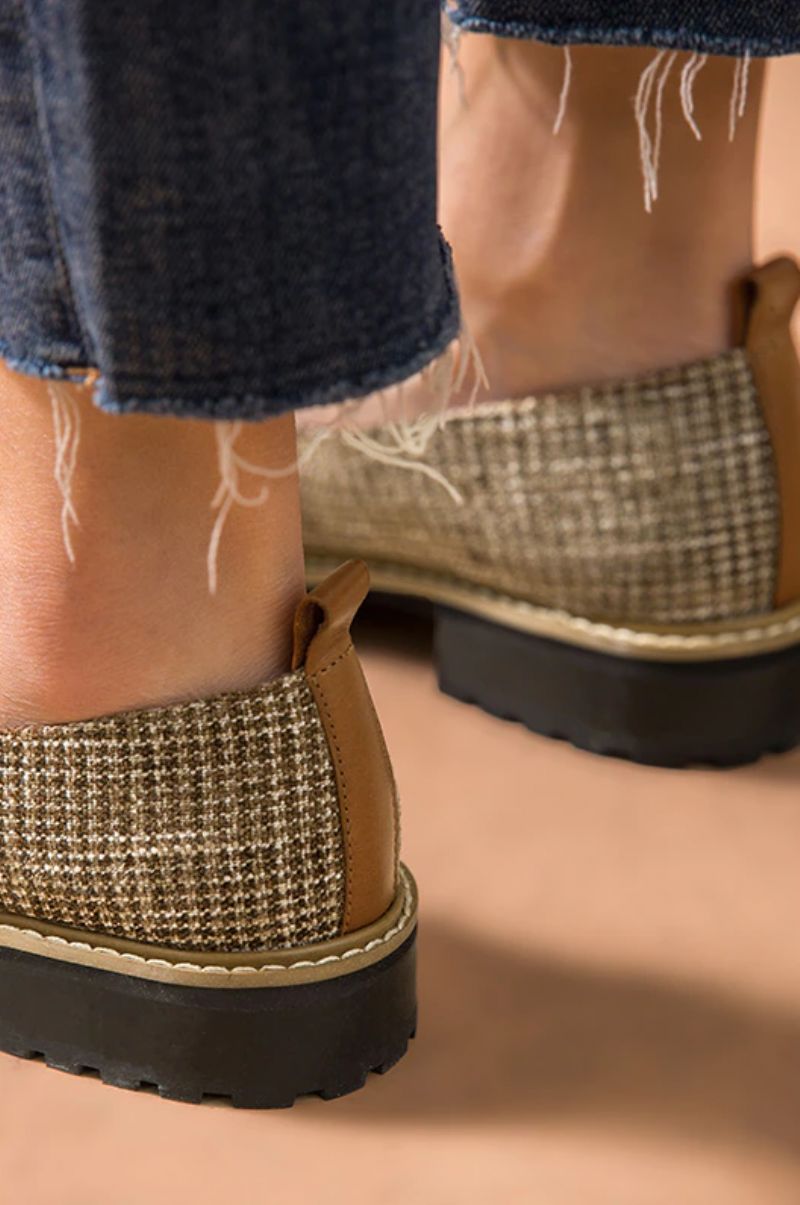 Kaley Damesschoenen Met Platte Leren Loafers - Bruin