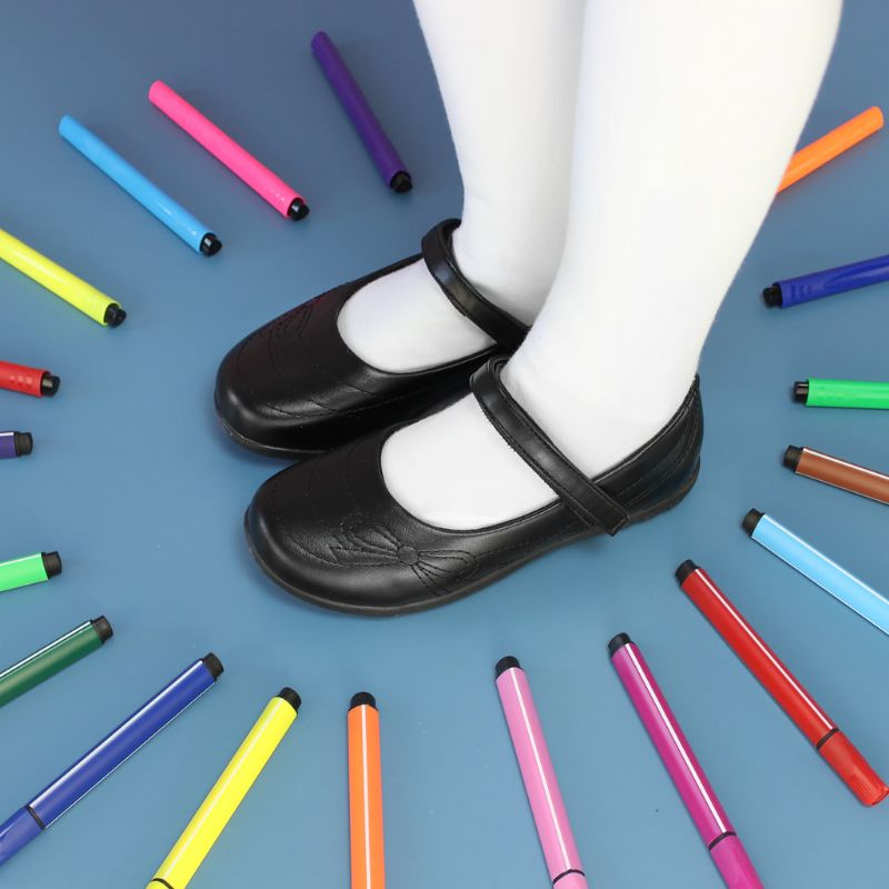 Karma Meisjes Schoolschoenen - Zwart