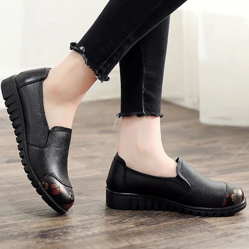 Karolay Dames Loafer - Bloem-Zwart