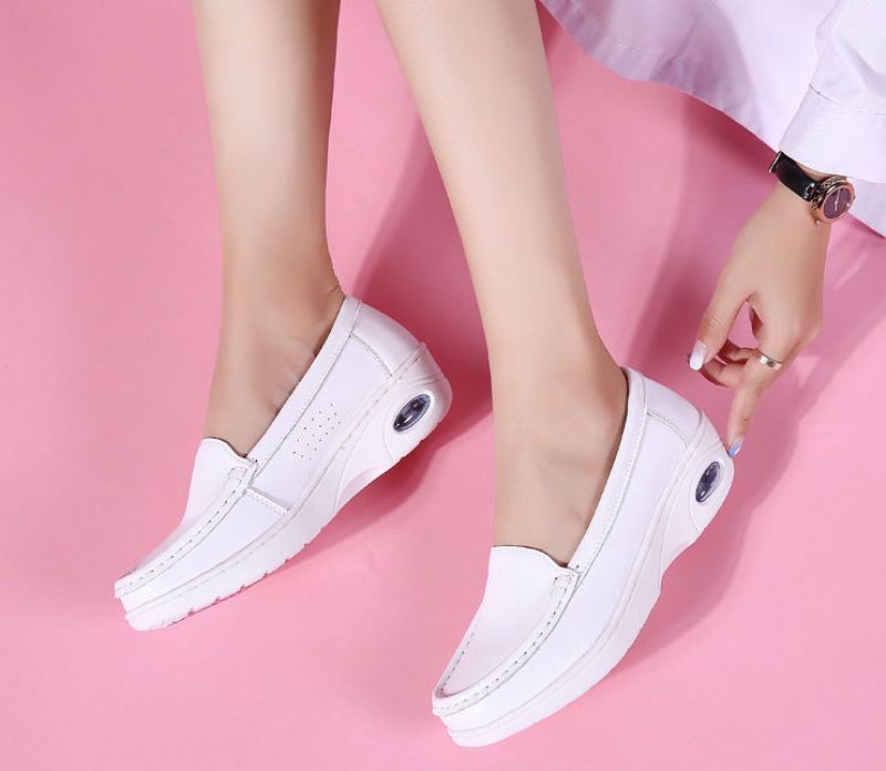 Kata Dames Platte Schoenen - Wit