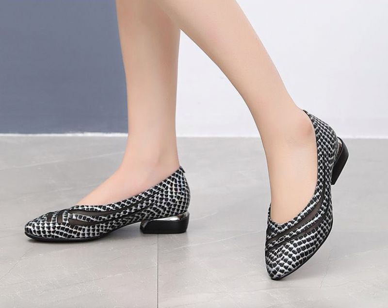 Kelly Dames Vierkante Hak Pumps - Zwart