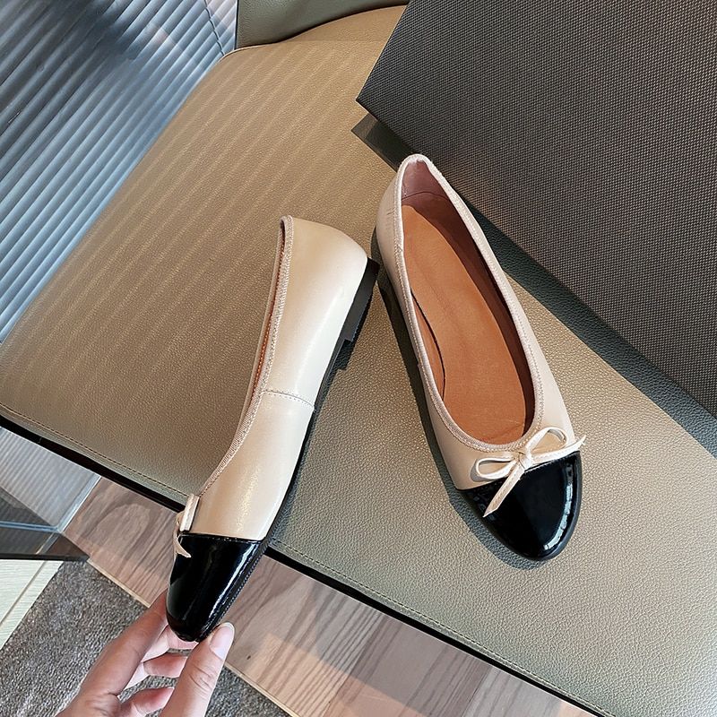Klara Platte Leren Schoenen Voor Dames - Bruin
