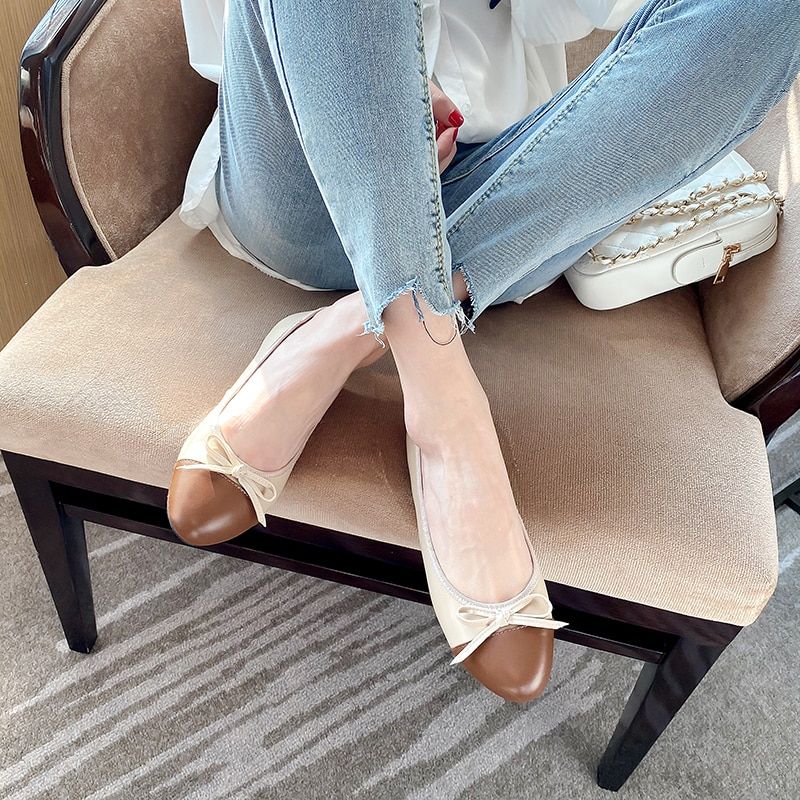 Klara Platte Leren Schoenen Voor Dames - Bruin