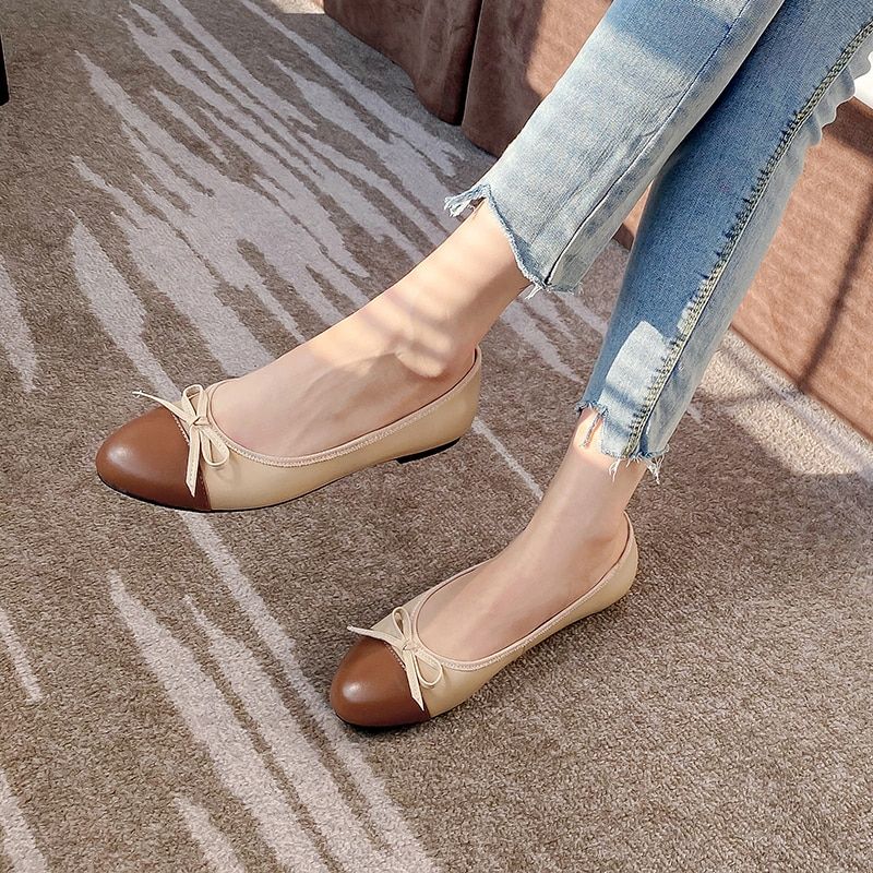 Klara Platte Leren Schoenen Voor Dames - Bruin