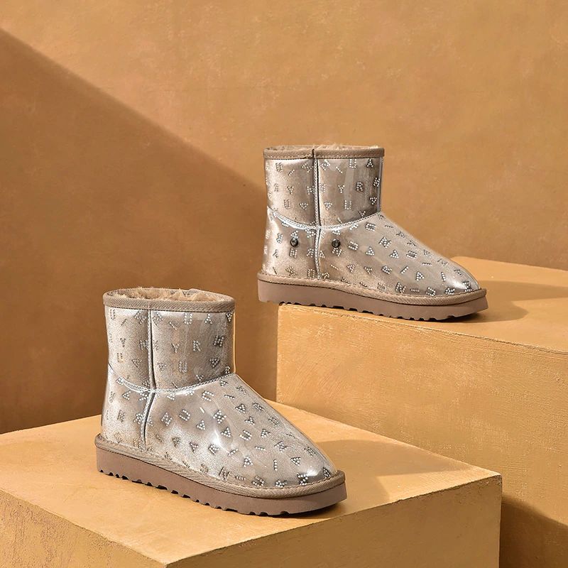 Konnie Enkelhoge Zwarte Snow Boots Voor Dames - Zwart