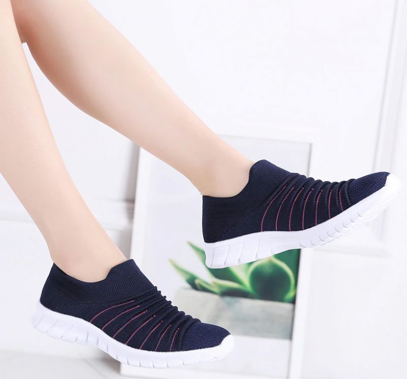 Lanet Dames Ademende Comfortabele Slip-on Loafers Zwarte Schoenen - Zwart