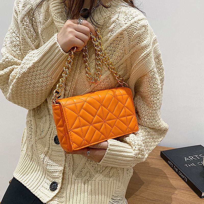 Latty Dames Minimalistische Gewatteerde Flap Handtas - Bruin