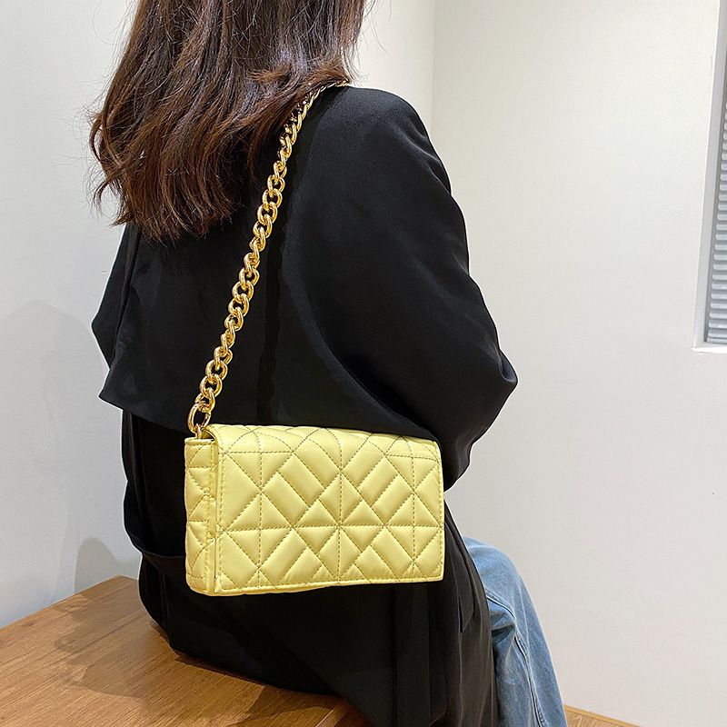 Latty Dames Minimalistische Gewatteerde Flap Handtas - Bruin