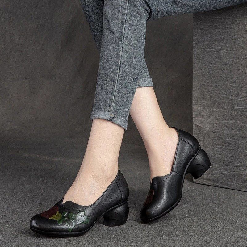 Liro Damespumps Schoenen - Bruin
