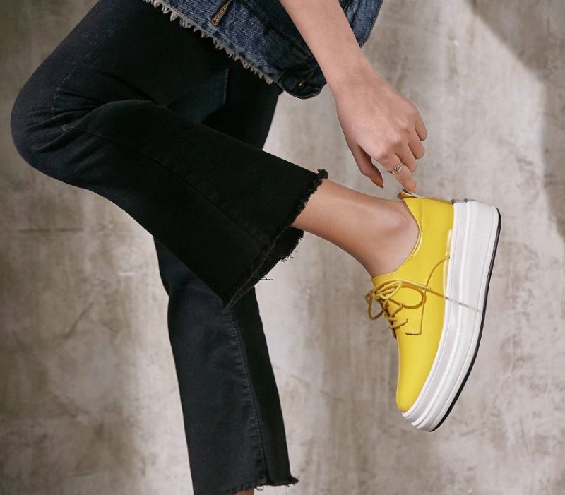 Llaru Dames Ronde Neus Platform Schoenen - Geel