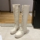 Beige korte pluche