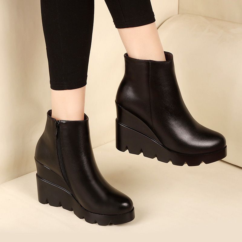 Lucrecia Dames Platform Mode Laarzen - Zwart