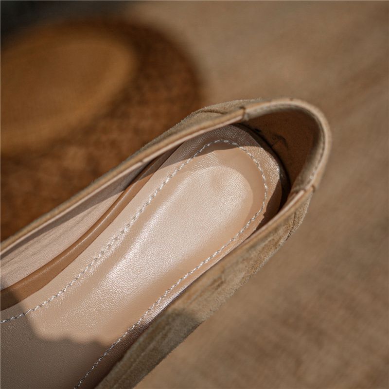 Marbella Dames Hoge Vierkante Hak Pumps - Beige
