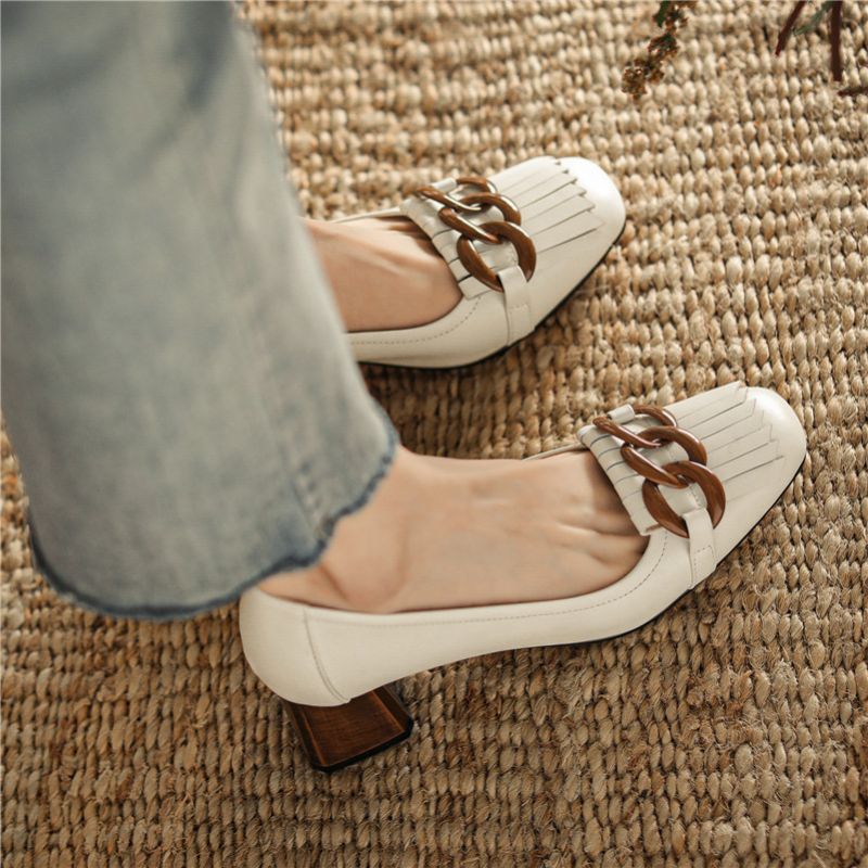Marbella Dames Hoge Vierkante Hak Pumps - Beige