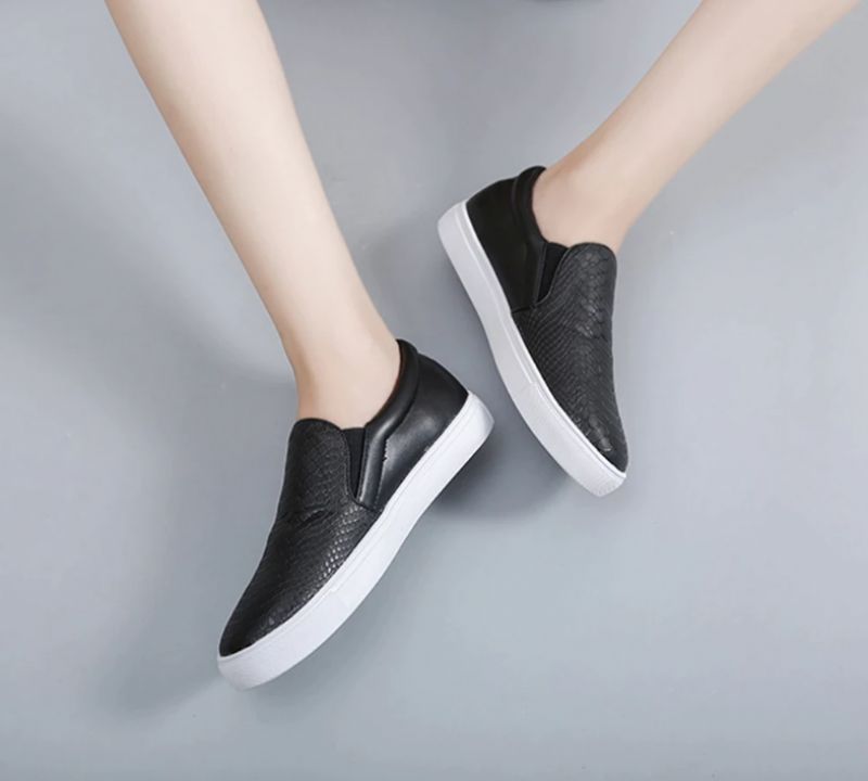 Maru Dames Instapschoenen - Zwart