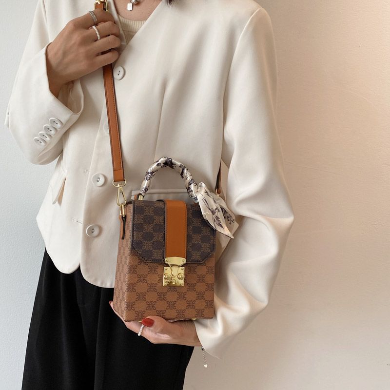 Meryl Kleine Schoudertas Voor Dames - Koffie