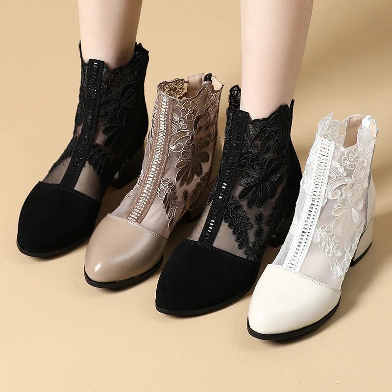 Mileidy Dames Vierkante Hak Ronde Neus Enkellaarsjes - Beige