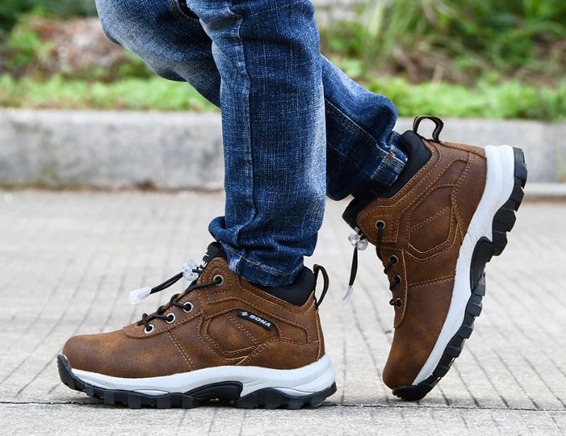 Miquel Jongens Casual Sneakers - Bruin