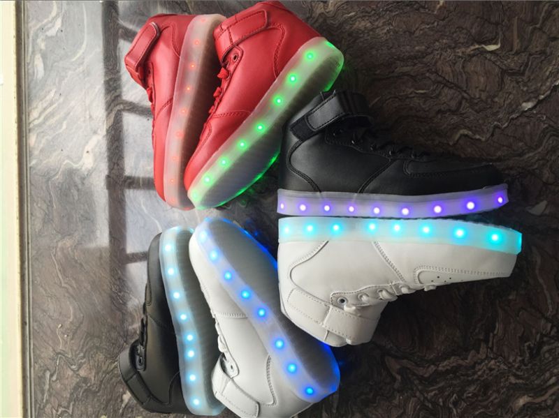 Momoa Unisex Verlichte Sneaker Voor Kinderen - Paars