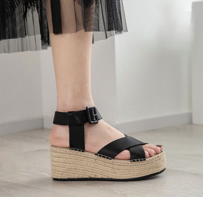 Montaner Wedges - Zwart