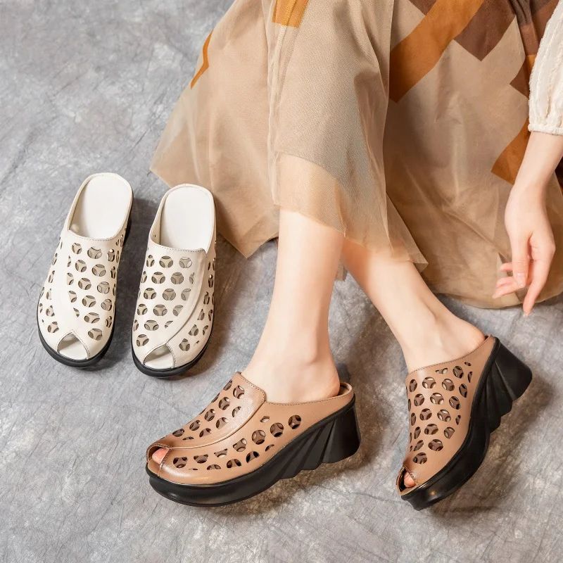 Nahir Dames Peep Toe Wedge Sandalen - Beige