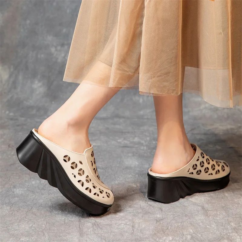 Nahir Dames Peep Toe Wedge Sandalen - Beige