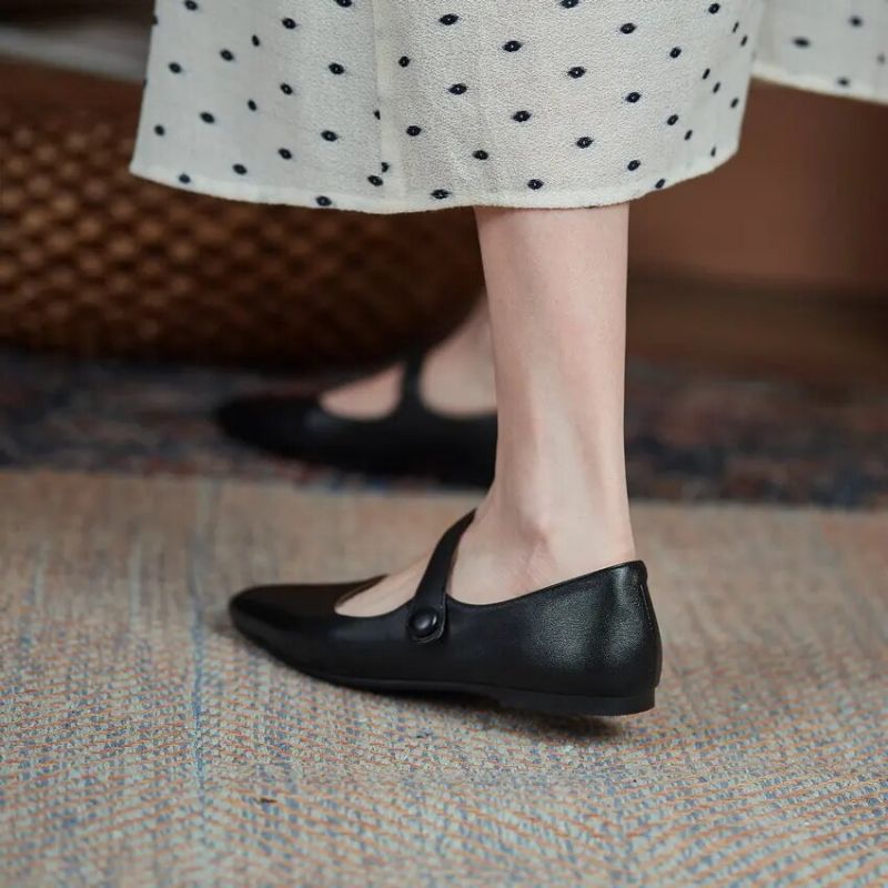 Nayi Dames Haak \u0026 Loop Loafer - Rood