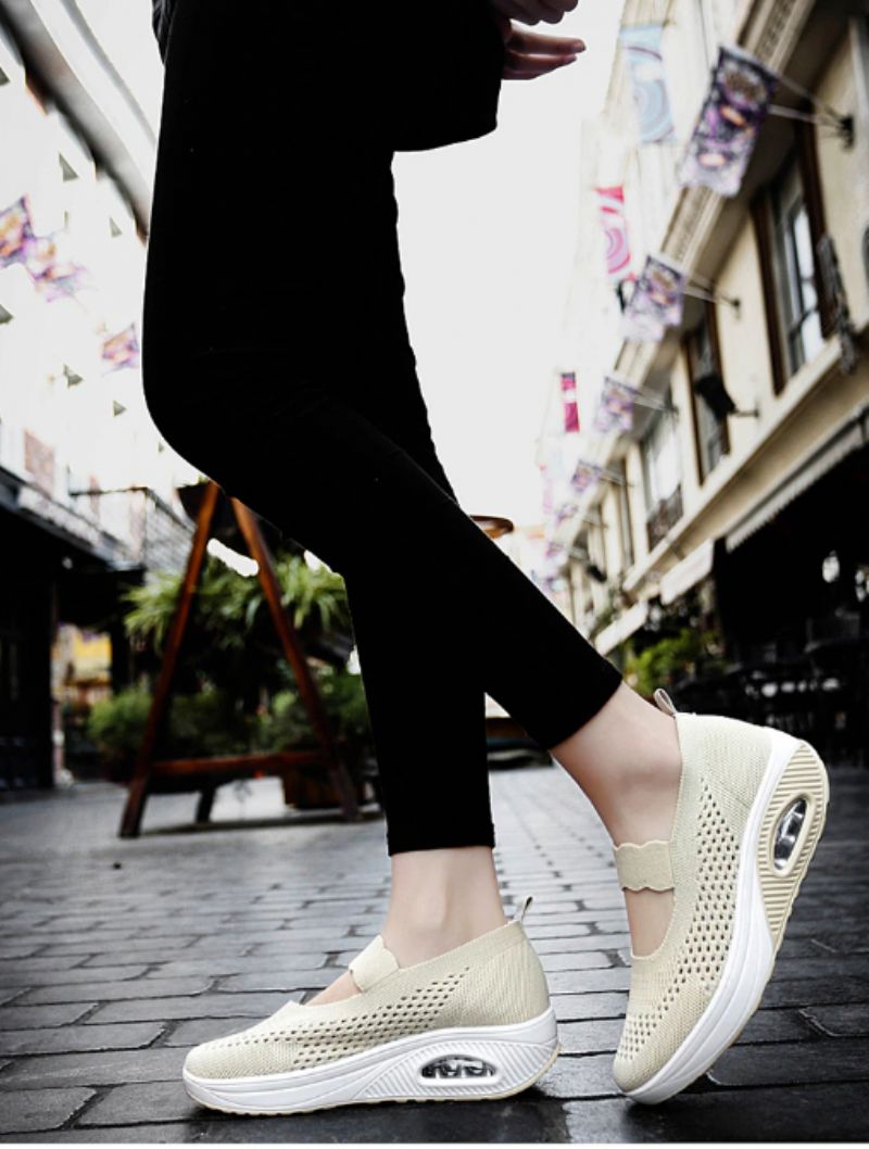 Ninoska Platform Slip-on Schoenen Voor Dames Zwarte - Zwart