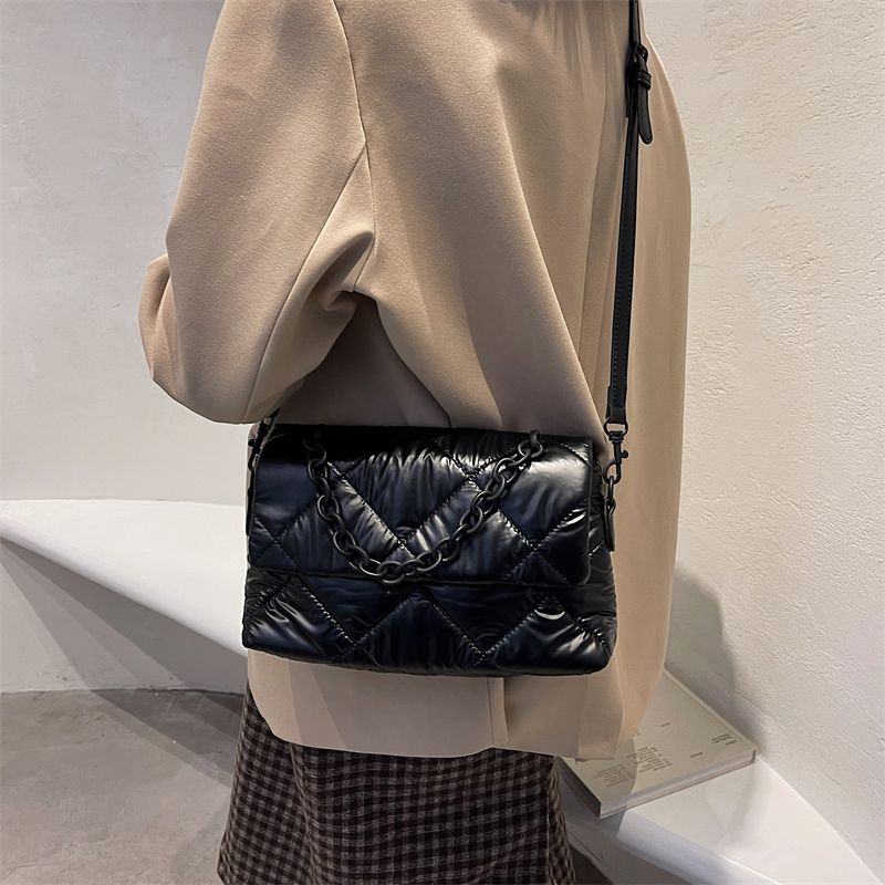 Orley Dames Luxe Handtas Met Ketting - Zwart
