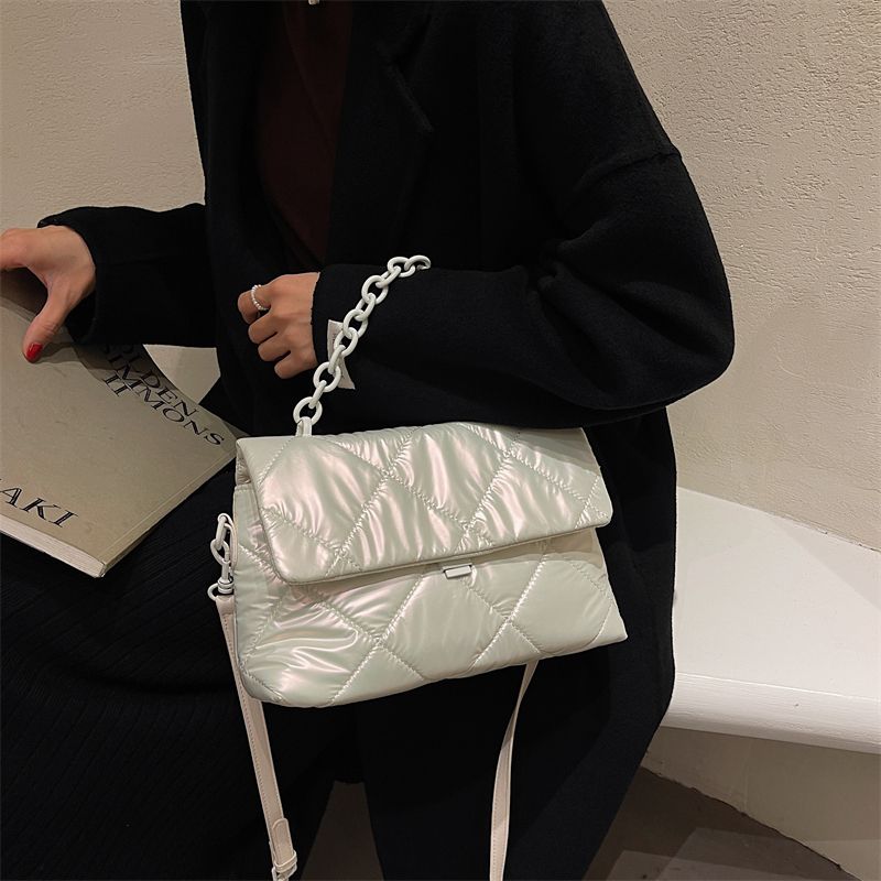 Orley Dames Luxe Handtas Met Ketting - Zwart