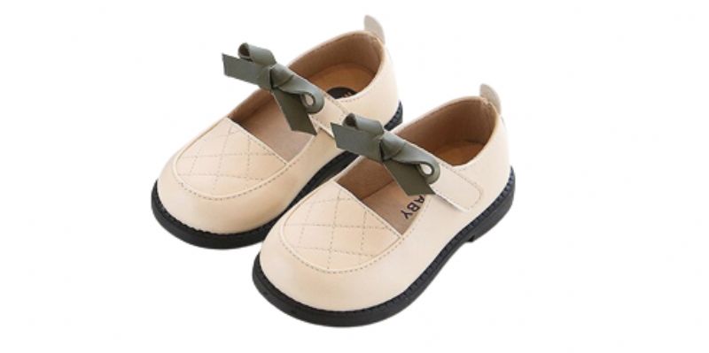 Petunia Platte Schoenen Voor Meisjes - Beige