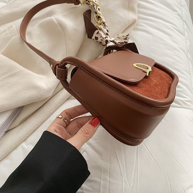Pinino Dames Kleine Leren Crossbody Handtas - Bruin