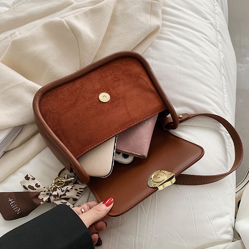 Pinino Dames Kleine Leren Crossbody Handtas - Bruin
