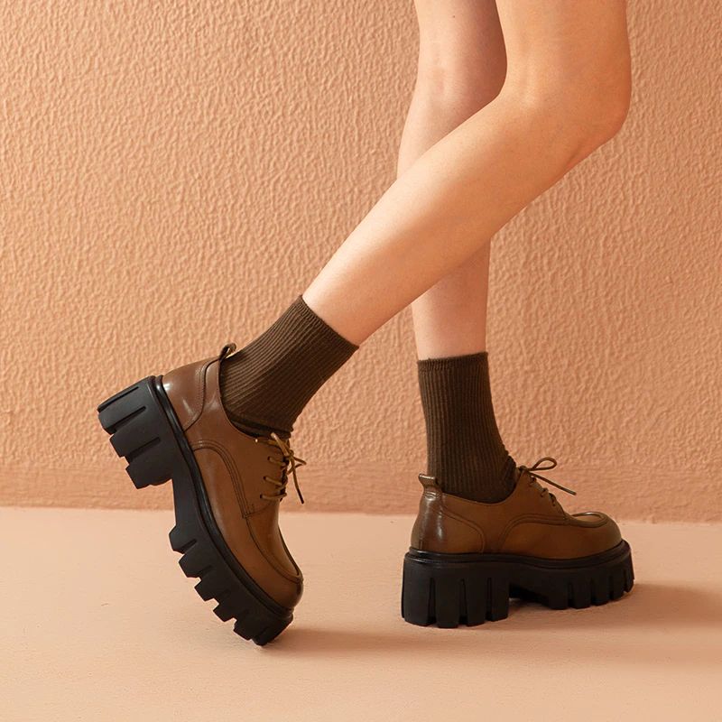 Pinto Dames Leren Platform Schoenen - Koffie