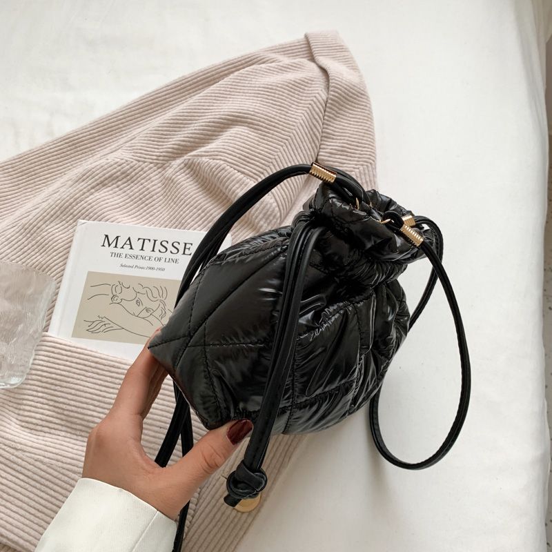 Puka Dames Kunstleren Schouder Handtas - Zwart