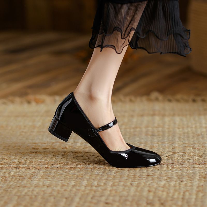 Raimel Dames Patent Leather Lage Hak Pumps - Rood