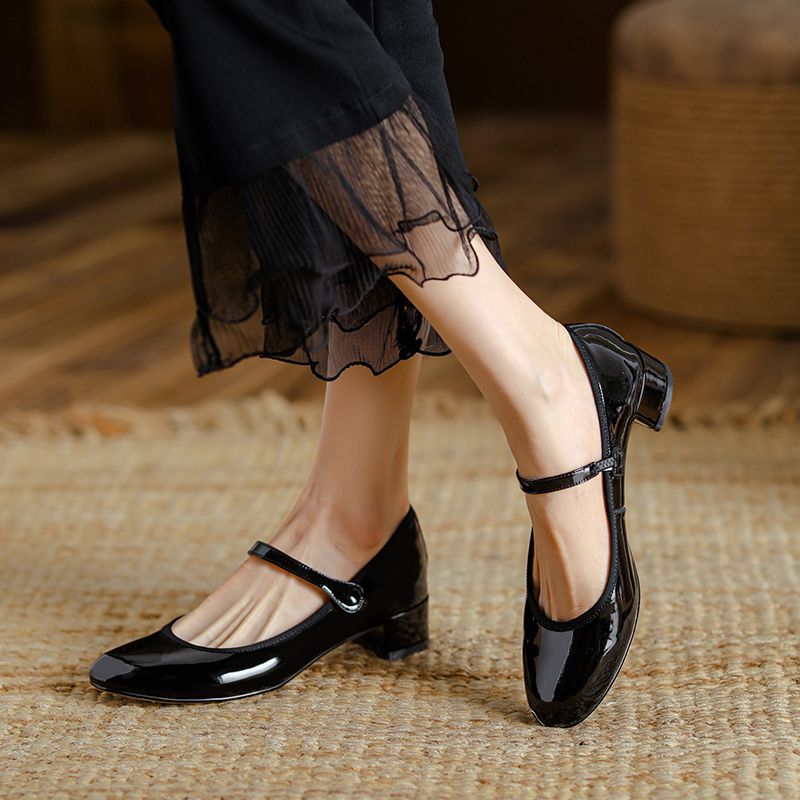 Raimel Dames Patent Leather Lage Hak Pumps - Rood