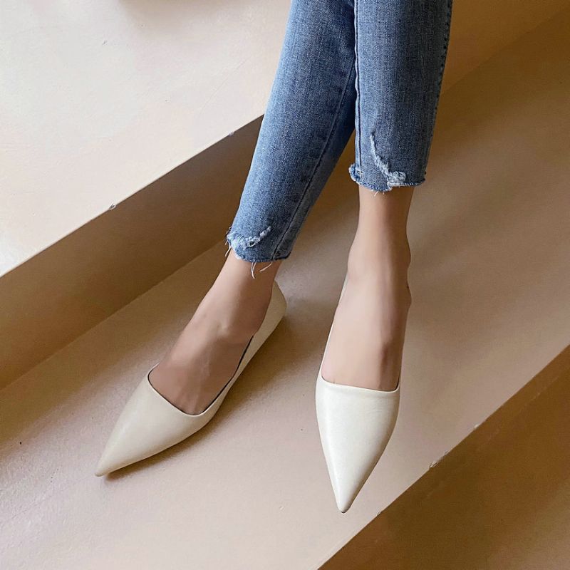 Rita Dames Klassieke Puntige Teen Pumps - Zwart