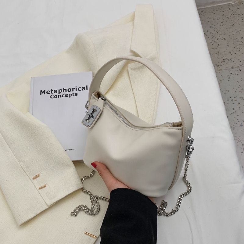Rosio Dames Kleine Leren Handtas Met Ketting - Zwart