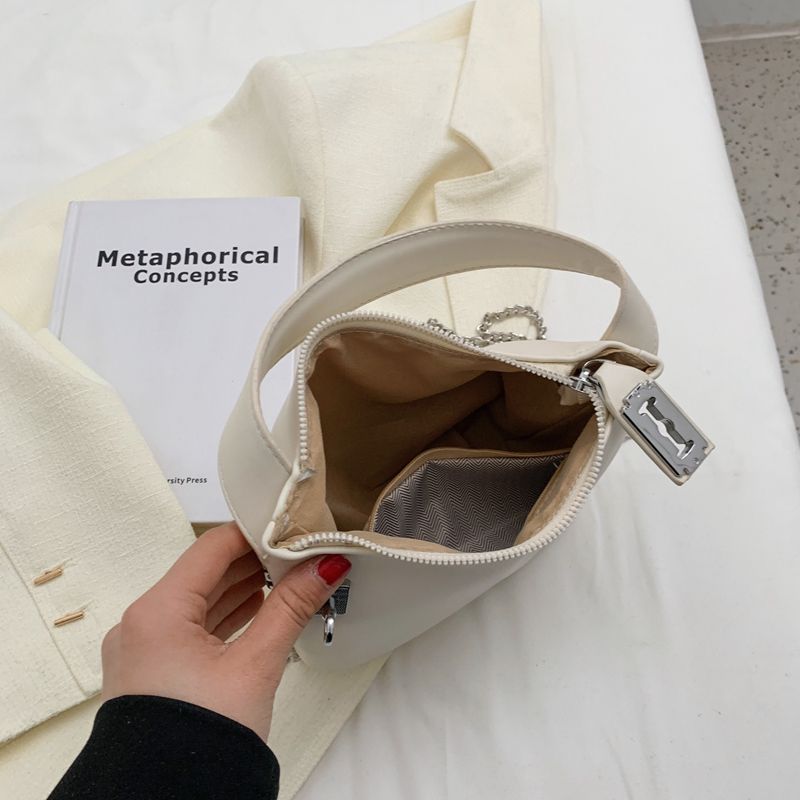 Rosio Dames Kleine Leren Handtas Met Ketting - Zwart