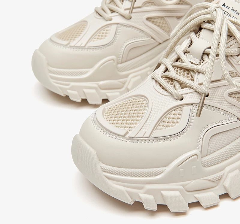 Rosmil Dames Platform Sneaker - Beige