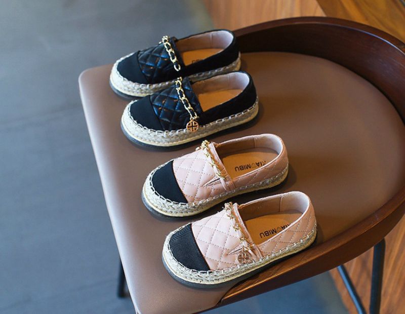 Salo Meisjes Platte Schoenen - Zwart