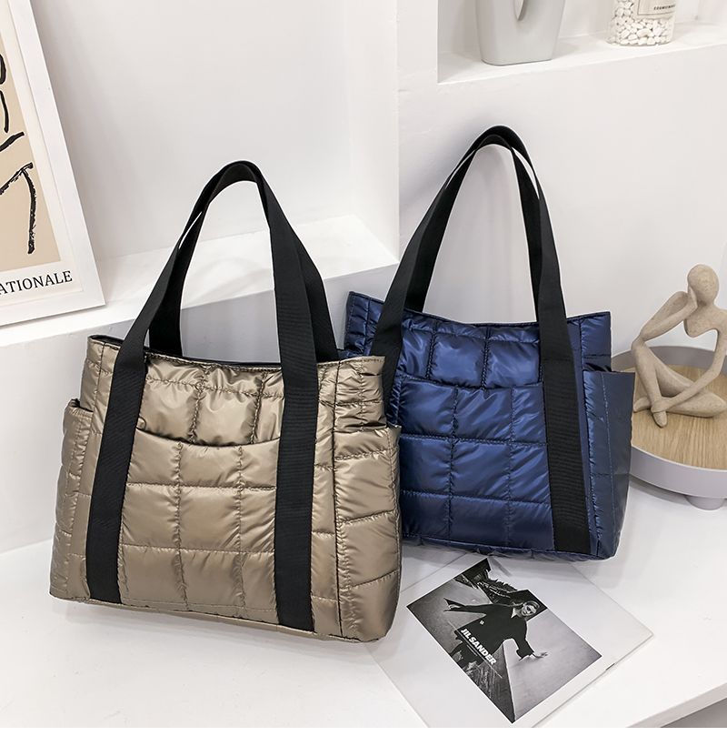 Silvana Dames Gewatteerde Canvas Handtas - Zwart